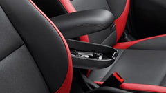 Bracciolo con vano portaoggetti